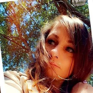 Meet your Posher, Tania